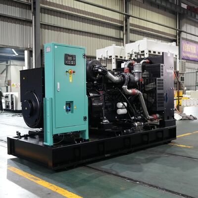 Привод Cummin's Genset 90кВт 113кВА Тихий портативный дизельный генератор Хорошее качество На улице Дождеупорный трейлер Тихий мобильный